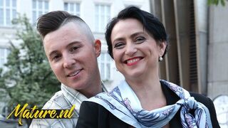 Mature MILF Lucinda Has a Sexdate With a Young Man - porn video