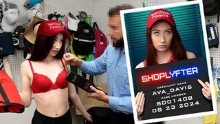 Pizza Delivery Girl Gets Her Tiny Cavity Searched For Stealing Merchandise - porn video